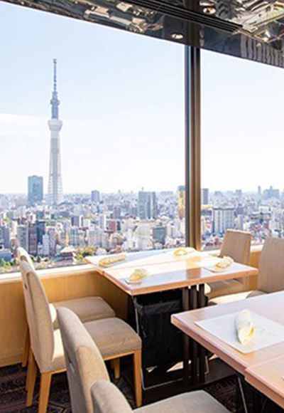 東京